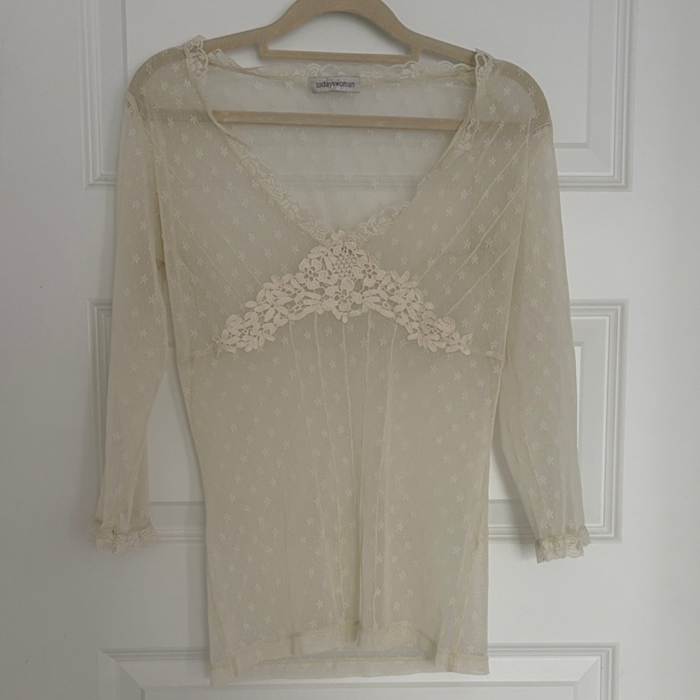 Vintage Cream Micro Mesh 3/4 Top